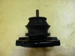 Подушка двигателя. Toyota Cressida, GX71, GX81 Toyota Mark II, GX70, GX70G, GX81 Toyota Cresta, GX81 Toyota Chaser, GX81 Двигатели: 1GFE, 1GGE