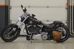 Harley-Davidson Breakout FXSB. 1 690����. ��., ��������, ���, � �������� ����