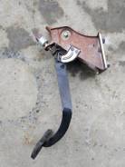 Педаль тормоза. Toyota Land Cruiser Prado, KDJ95, KZJ95W, КZJ90, RZJ95W, RZJ95, VZJ90, КZJ95, VZJ90W, KDJ90W, VZJ95, RZJ90W, VZJ95W, KZJ90W, KD95, KDJ...