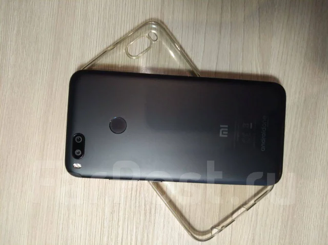 Xiaomi Mi A1. �/�, ������, 4G LTE, Dual-SIM ����