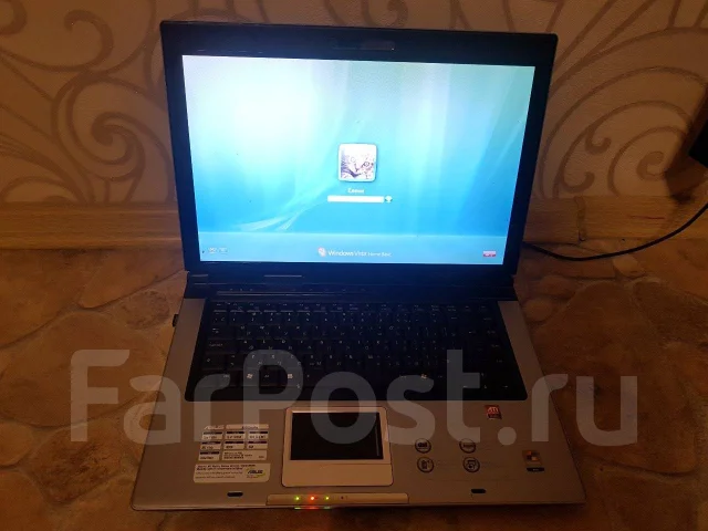 Asus X50SL. 15.4", 1 773����, ��� 2048 ��, ���� 160���, WiFi: 1 ����