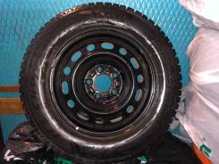 Bridgestone. Зимние, шипованные, 2014 год, 60 %, 4 шт