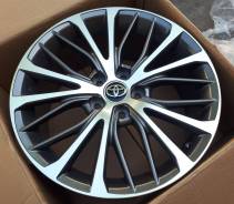 Toyota. 7.5x17", 5x114.30, ET40, ЦО 60,1 мм. Под заказ