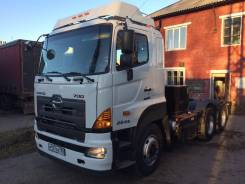 Hino 700. Тягач HINO 700 2015г, 13 000 куб. см., 30 000 кг., 6x4