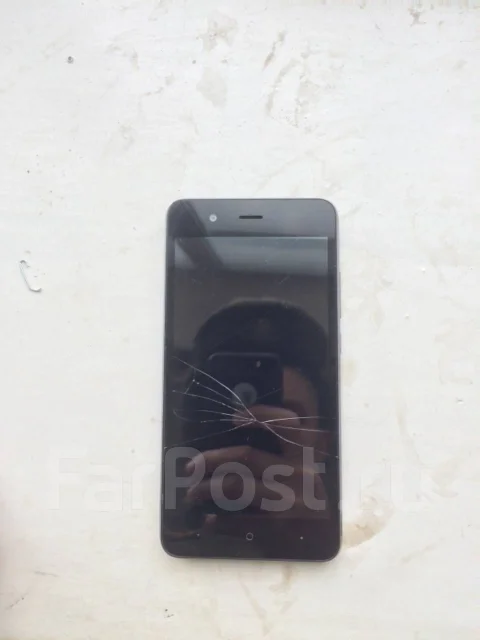 DEXP B350. �/�, �����, 3G, 4G LTE, Dual-SIM ����