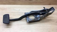 Педаль тормоза. Toyota Corolla Fielder, ZZE123, ZZE123G