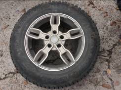 Michelin Latitude X-Ice North 3, 215/65 R16. Зимние, шипованные, 2015 год, 10 %, 4 шт