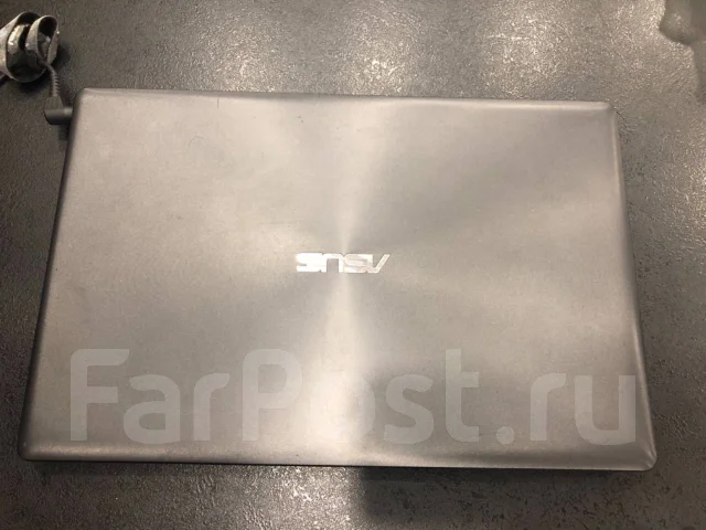 Asus X550L. 15.6", 1,7����, ��� 4 ��, ���� 500���, WiFi: 1, Bluetooth: 1, ����������� �� 2��. ����