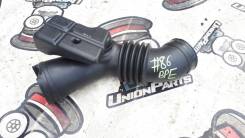 Патрубок воздухозаборника. Subaru Legacy, BLE, BPE Subaru Outback, BPE, BPELUA Двигатель EJ30D