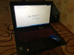 Lenovo IdeaPad Y510P. 15.6", 2,4����, ��� 8 ��, ���� 1 000���, WiFi, Bluetooth ����
