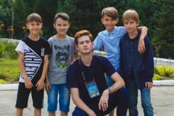 Педагог. Незаконченное высшее образование (студент), опыт работы 2 года