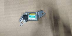 Датчик airbag. Toyota Harrier, ACU30, ACU35, MCU30, MCU31, MCU35, MCU36, ACU30W, ACU35W, MCU30W, MCU31W, MCU35W, MCU36W Toyota Kluger V, ACU20, ACU25...
