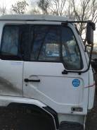 Дверь боковая. Nissan Diesel