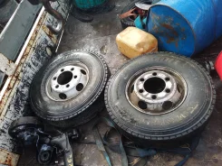 Dunlop. x17.5", 6x222.25 ����