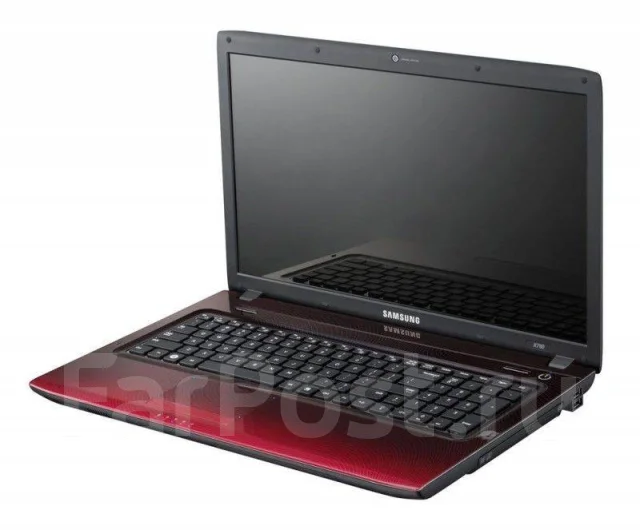 Samsung R780. 17.3", 2,2����, ��� 4 ��, ���� 320���, WiFi: 1, Bluetooth: 1, ����������� �� 2��. ����