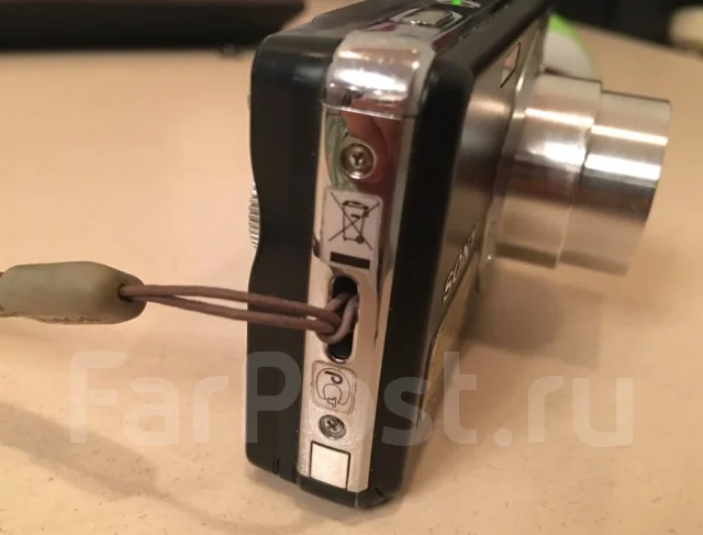 Sony Cyber-shot DSC-W230 ����