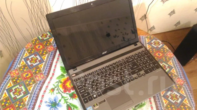 Acer Aspire 5755. 15.6", 2,3����, ��� 4 ��, ���� 640���, WiFi: 1, ����������� �� 2��. ����