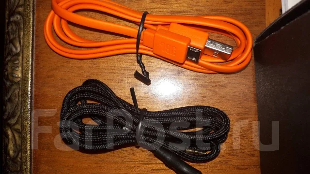 JBL E45BT ����
