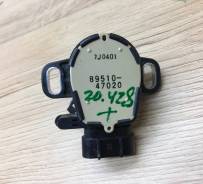 Концевик под педаль тормоза. Toyota: Aurion, Harrier, Auris, Sai, Camry, Prius, Kluger V Двигатели: 2AZFXE, 3MZFE, 2ZRFXE, 1NZFXE