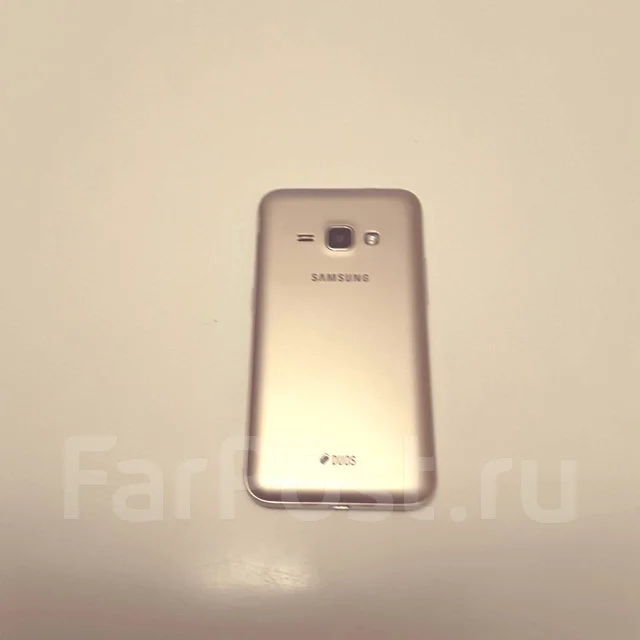 Samsung Galaxy J1 2016. �/�, �������, 3G, 4G LTE, Dual-SIM, ���������� ����