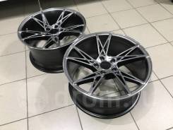 Rotiform. 9.0x18", 5x112.00, 5x114.30, ET30, ЦО 73,1 мм.