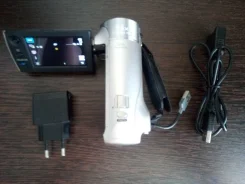Sony HDR-PJ240E. 9 - 9.9 ��, � ���������� ����