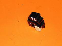 Кнопка стеклоподъемника. Toyota: Lite Ace, Platz, Regius Ace, Corona, Ipsum, Sprinter Trueno, Corolla, Probox, Yaris Verso, Tundra, Regius, Vista, Spr...