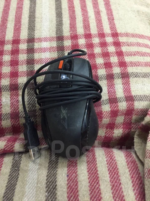BenQ. 15" ����