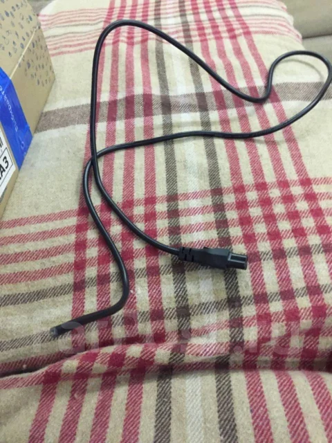 BenQ. 15" ����