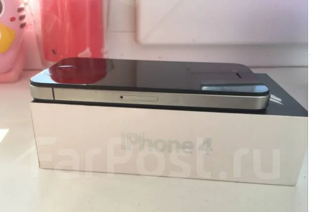 Apple iPhone 4. �/�, ������ ����