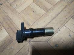Датчик положения коленвала. Toyota: Aurion, Tundra, Tarago, Alphard, Mark X, Tacoma, Camry, Reiz, Crown, Mark X Zio, Hilux, Estima, Vanguard, FJ Cruis...