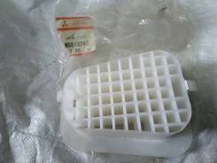 Заглушка порога кузова. Mitsubishi Sigma, F11A, F12A, F13A, F13AK, F15A, F16A, F17A, F25A, F27A Mitsubishi Debonair, S22A, S26A, S27A Mitsubishi Diama...