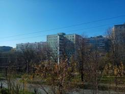 2-комнатная, улица Кирова 8. Вторая речка, агентство, 44 кв. м. Вид из окна днём