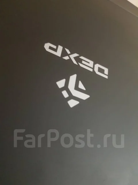 DEXP Ares E105. 15.6", 2,6����, ��� 8 ��, ���� 1 000���, WiFi: 1, Bluetooth: 1, ����������� �� 4��. ����