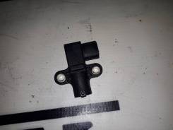 Датчик положения коленвала. Infiniti I30, CA33 Infiniti QX4, JR50 Infiniti I35, CA33 Infiniti Q45, FGY33 Nissan: Terrano, Maxima, Ambulance, Presage...