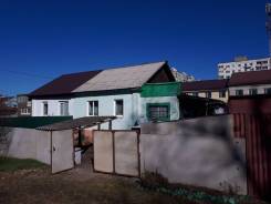 Продам уютный дом в центре города. Переулок Береговой 9, р-н Рынок, площадь дома 40 кв. м., централизованный водопровод, электричество 15 кВт, отоплен...