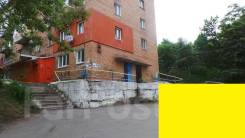 Продается помещение (ремонт, 2 выхода, отличное расположение). Срочно!. Улица Кипарисовая 22, р-н Чуркин, 56 кв. м. Дом снаружи