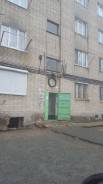 Комната, улица Бокситогорская 16. Южный, частное лицо, 12 кв. м. Подъезд внутри