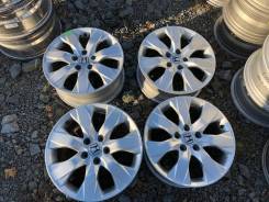 Honda. 7.5x17", 5x114.30, ET55