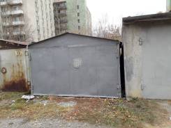 Гаражи металлические.