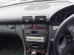 Блок управления климат-контролем. Mercedes-Benz C-Class, CL203, S203, W203 Двигатели: M112E26, M112E32, M111E20EVO, M111E20EVOML, M111E23EVOML, M271KE...