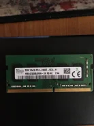 SO-DIMM DDR4.