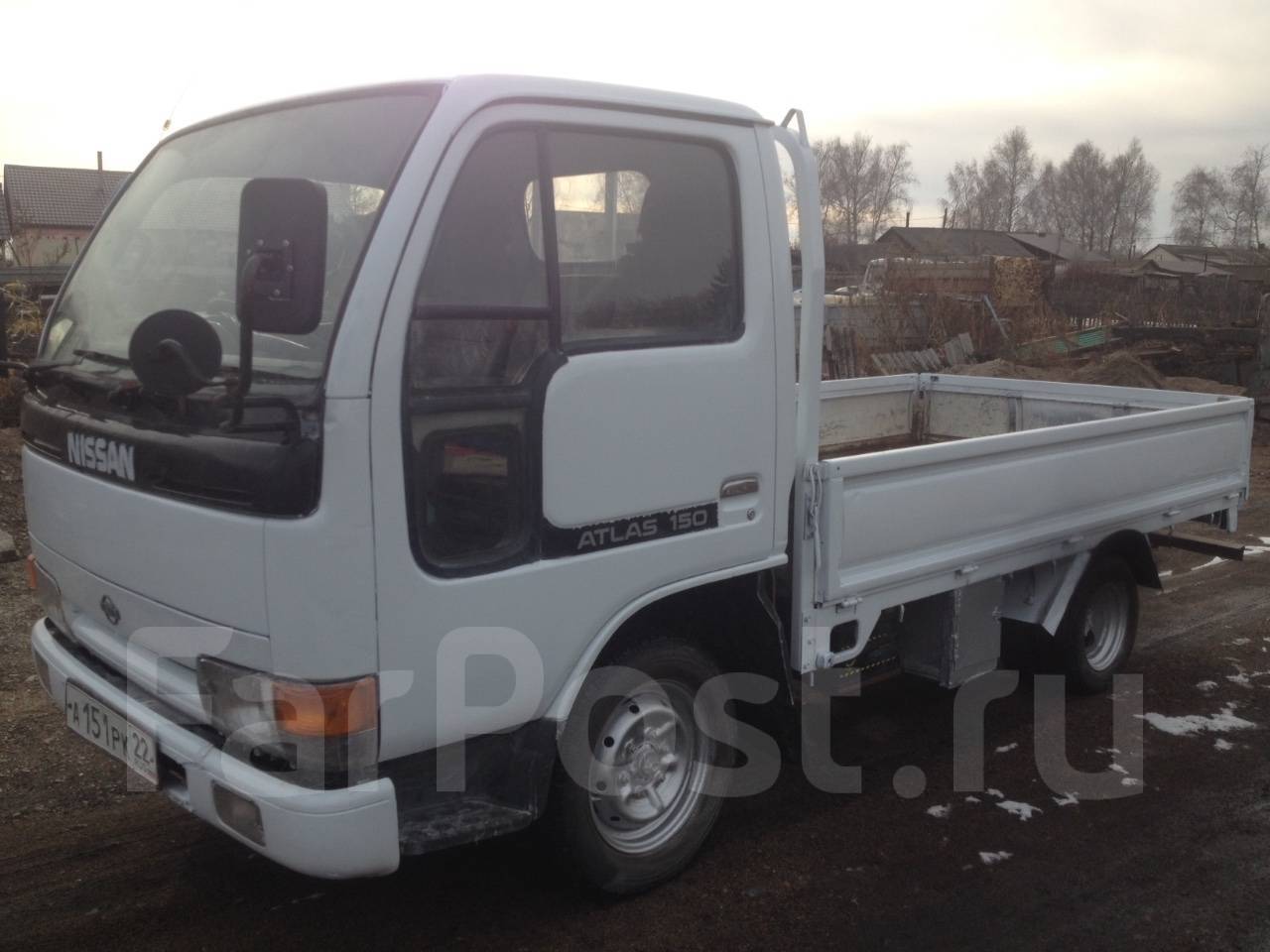 Ниссан бийск. Nissan Atlas 150. Ниссан атлас 150 1994. Ниссан атлас 1994 3 тон. Грузовик Ниссан атлас 150.