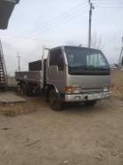 Nissan Atlas. , 4 200 куб. см., 4 605 кг., 4x2