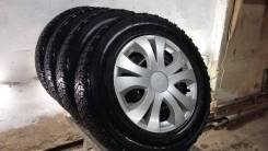 Продаю резину с дисками для а/м Нива 175/80/R16 для а/м. Нива. x16"