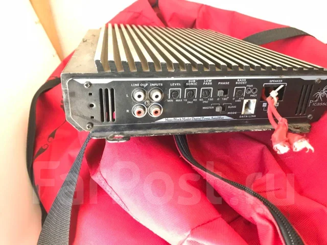 Soundstream ����