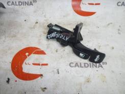 Ручка открывания бензобака. Toyota: Vista, Carina, Premio, Allion, Corona, Vista Ardeo, Camry, Prius Двигатели: 1AZFSE, 1ZZFE, 3SFE, 3SFSE, 2CT, 3CTE...