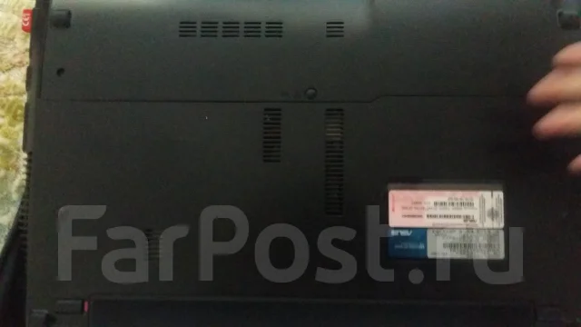 Asus K53S. 15.6", 2 200����, ��� 4 ��, ���� 500���, WiFi: 1, Bluetooth: 1, ����������� �� 3��. ����
