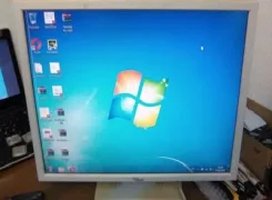 Achieva. 19", ���������� �� (LCD)