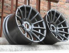 Shogun. 10.5x18", 5x114.30, ET15, ЦО 73,1 мм.